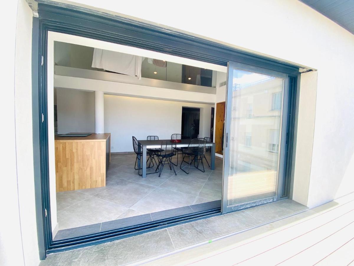 Appartamento Duplex 120M2 Terrasse Vue Sur Nîmes Esterno foto