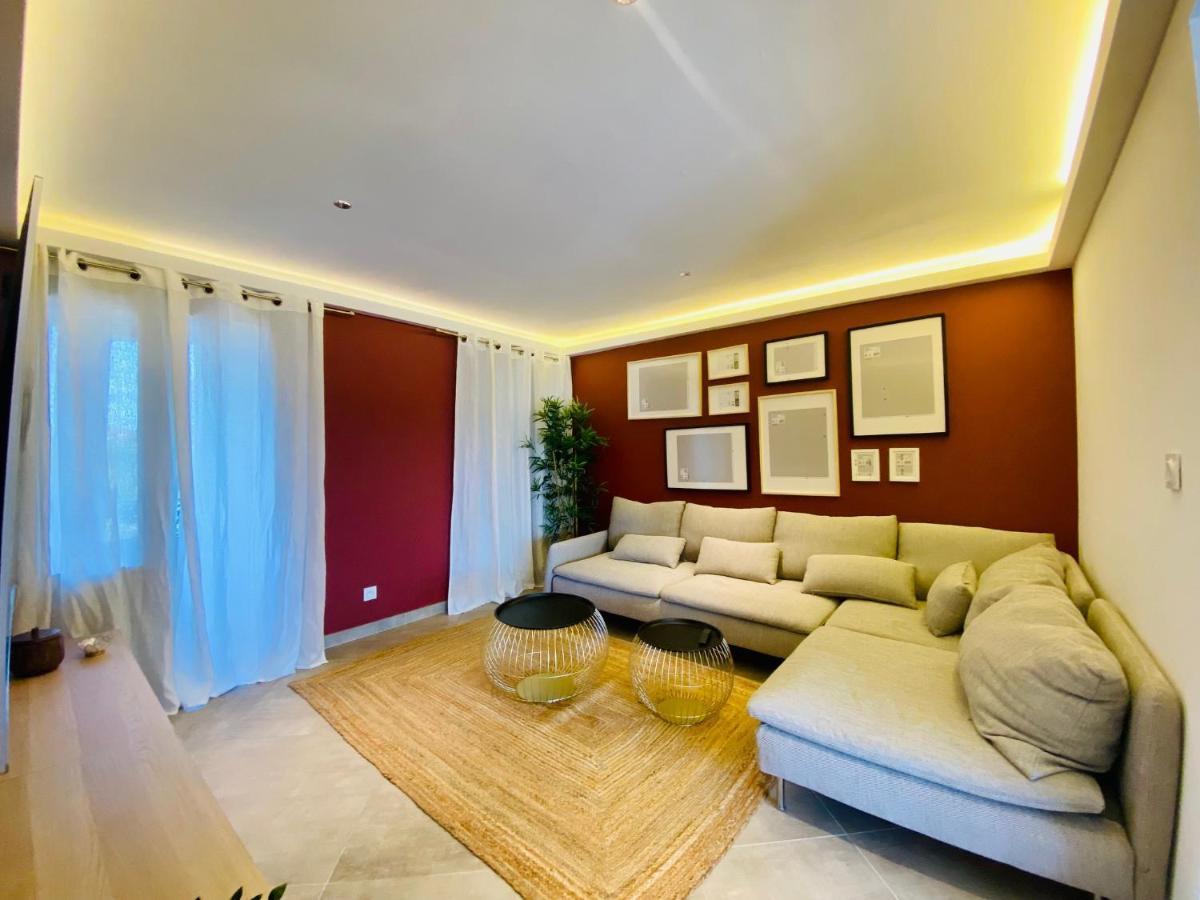 Appartamento Duplex 120M2 Terrasse Vue Sur Nîmes Esterno foto