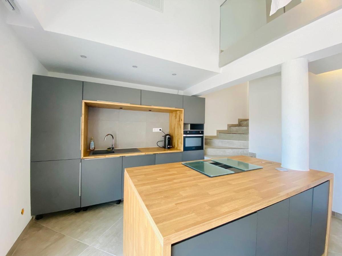 Appartamento Duplex 120M2 Terrasse Vue Sur Nîmes Esterno foto
